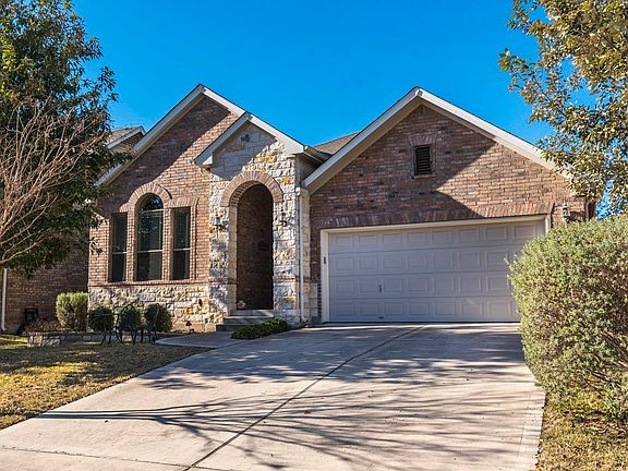 5th image of 729 Edwards Walk Dr