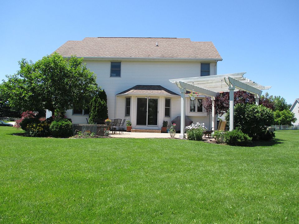 2nd image of 51744 Deer Trail Dr