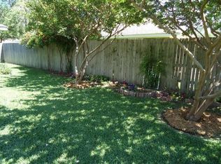104 Chieftain Dr, Waxahachie, TX 75165