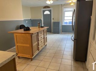 7 Storrs Ave APT 2, Braintree, MA 02184