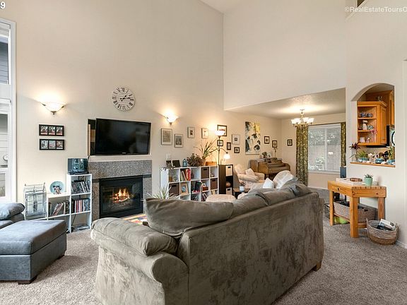 2nd image of 8713 NE 107th Ave