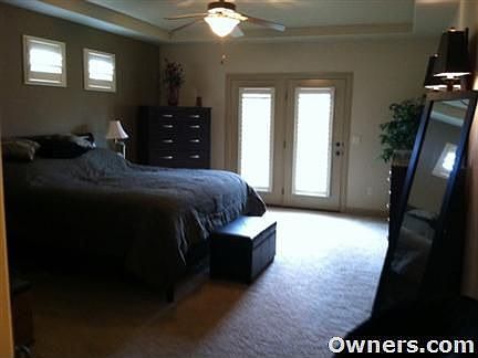 Master w/ french doors onto 2nd back patio