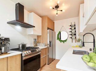 202 N Manhattan Pl #18, Los Angeles, CA 90004