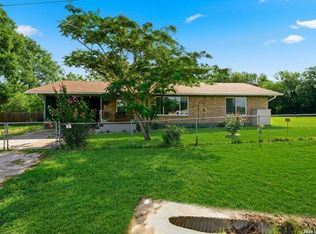 365 Highway 95 S, Elgin, TX 78621