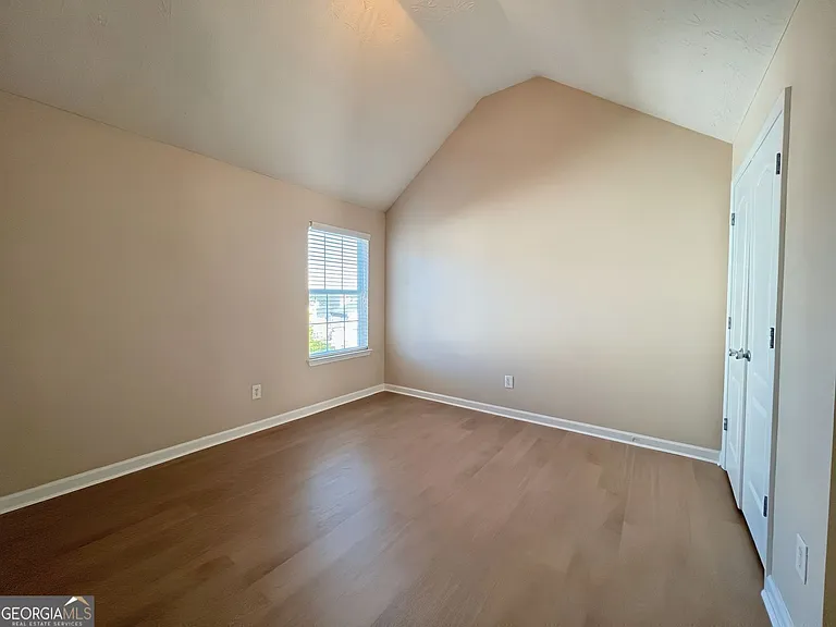2751 Spence Ct — Photo 52