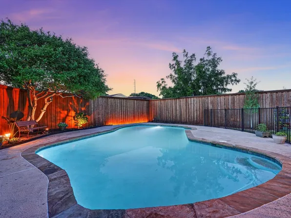 2713 Esquire Ln, Garland, TX 75044