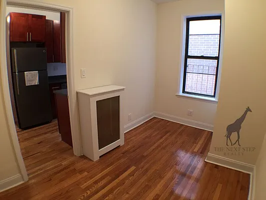 Rented by Next Step Realty New York LLC | media 15