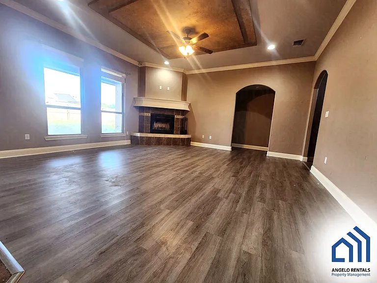5905 Merrick St — Photo 7