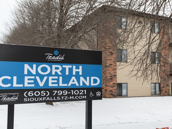 North Cleveland (NOR901) | 901-909 N Cleveland Ave, Sioux Falls, SD