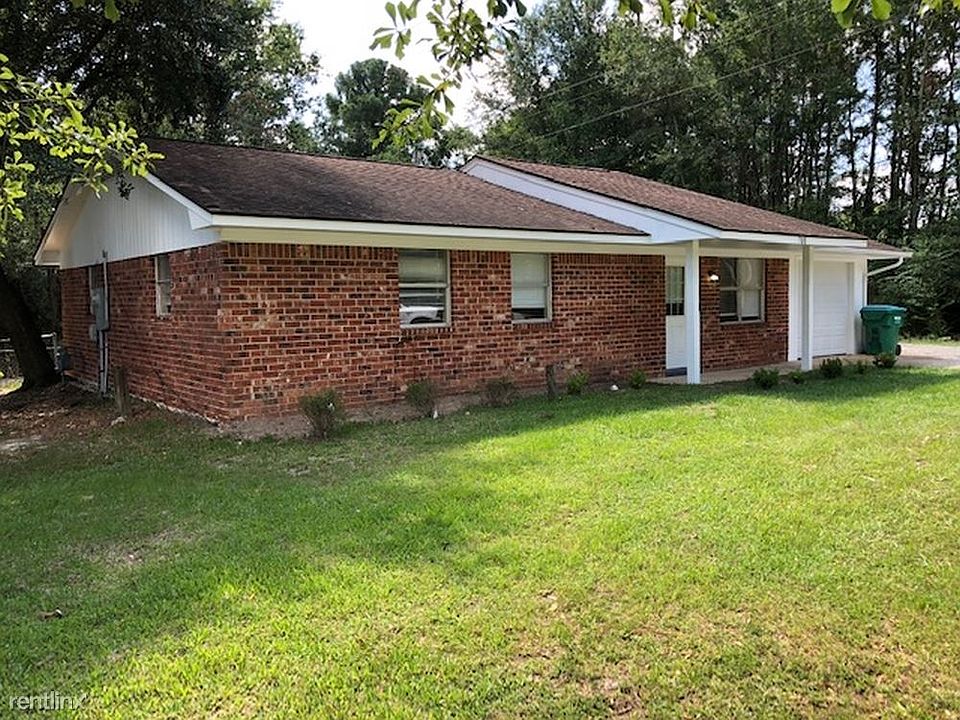 2nd image of 700 Shirley Dr