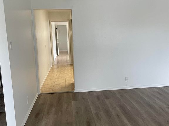 3rd image of 311 Cora Lee Dr