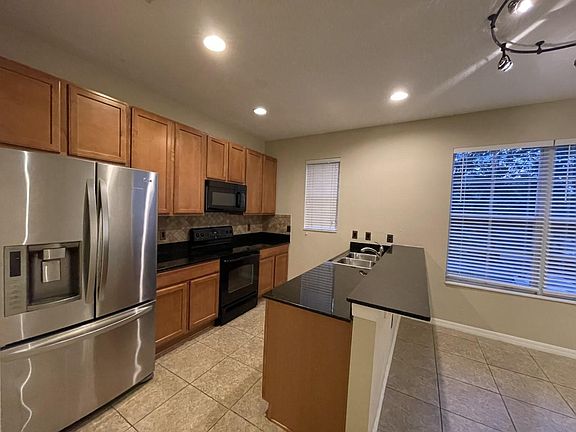 3rd image of 1325 Salem Orchard Ln