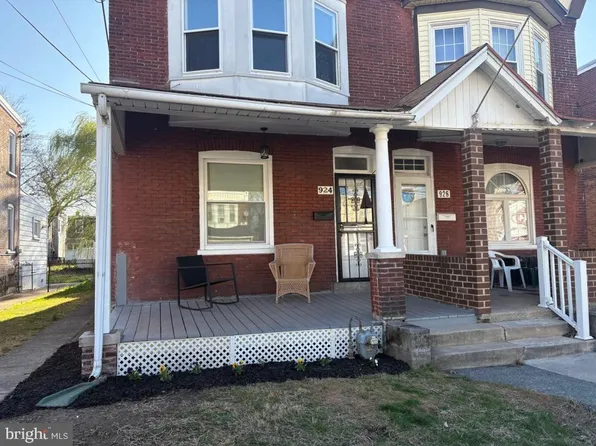 924 Saville Ave, Eddystone, PA 19022