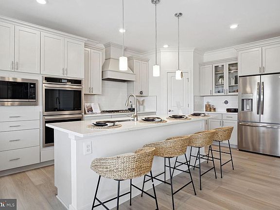 5th image of 24376 Long Pond Dr