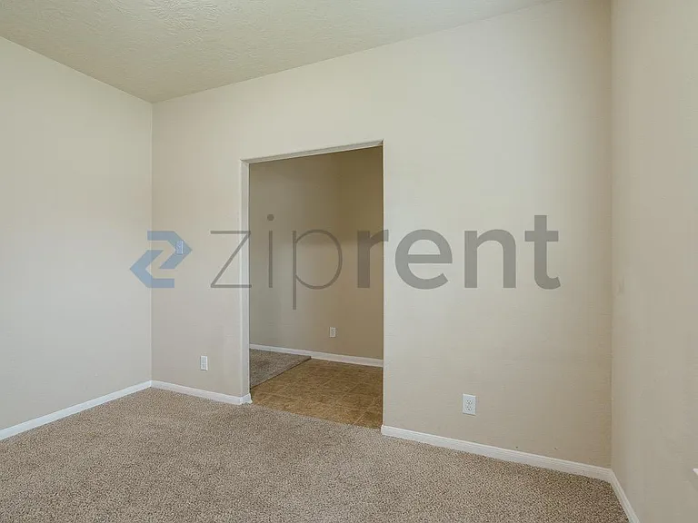 3029 Cambridge Meadows Ln — Photo 11
