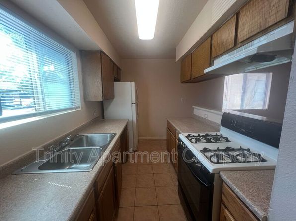 117 General Arnold St NE APT A