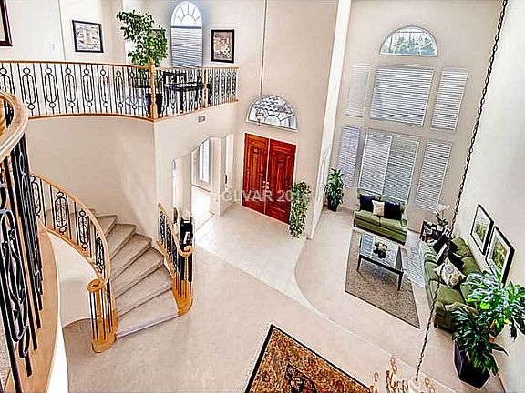 5th image of 5590 San Florentine Ave