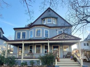 72 Page Rd #1, Newtonville, MA 02460