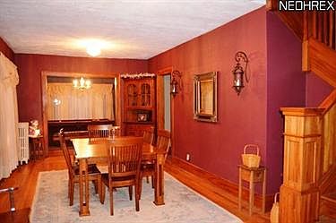 5th image of 2866 E Erie Ave