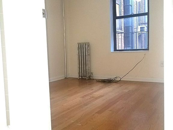 4th image of 85 Audubon Ave APT 2C
