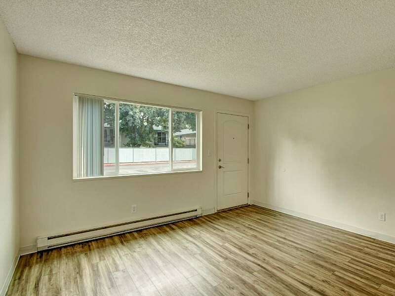1st image of 135 E Anton Ave #7fff0a779