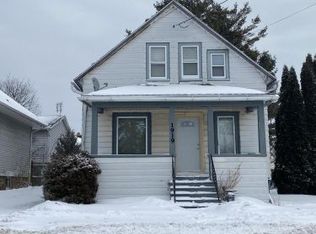 1919 Monroe St, Two Rivers, WI 54241