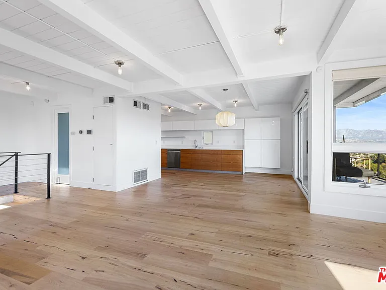 2226 Ronda Vista Dr — Photo 14
