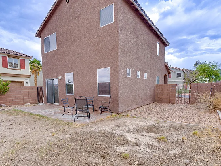 660 Jumbled Sage Ct — Photo 16