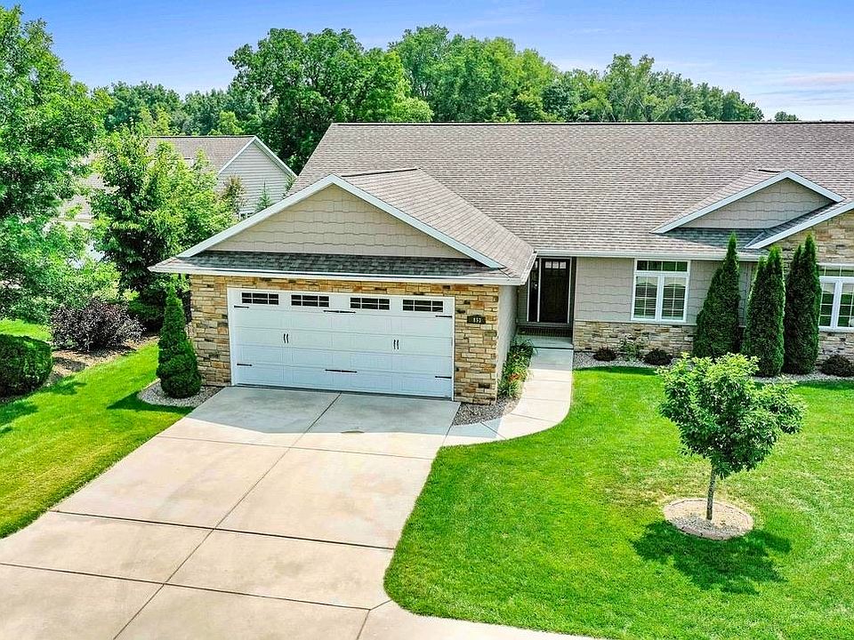 1853 Swan Rd, De Pere, WI 54115 Zillow