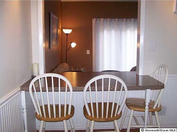 5th image of 806 Bounty Ct #6A