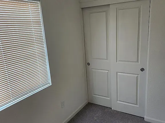 8829 Finnsech Dr — Photo 17