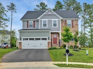 9800 Ashmill Ct, Midlothian, VA 23112