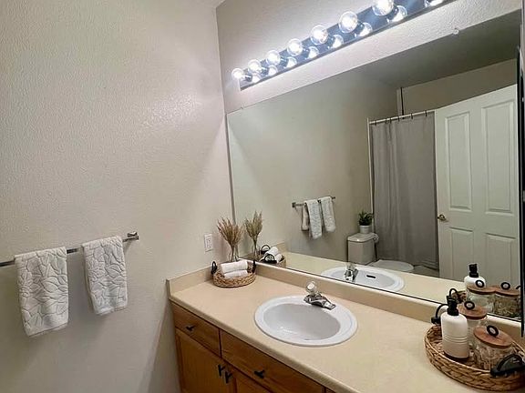4th image of 8338 S Independence Cir Unit 104