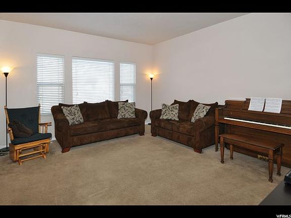 3rd image of 7898 S Dove Creek Ln