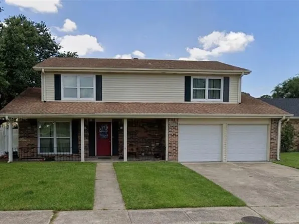 3860 N Deerwood Dr, Harvey, LA 70058