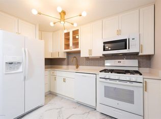 136 Manor Dr, Red Bank, NJ 07701