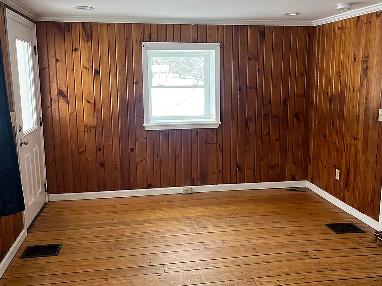 82 Old Town Rd — Photo 19