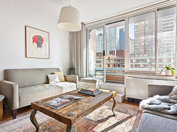 3rd image of 21 S End Ave Penthouse 1V