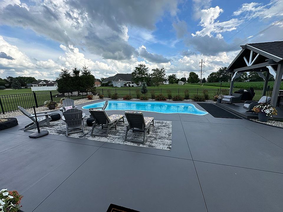 1st image of 2205 Eagles Lake Dr