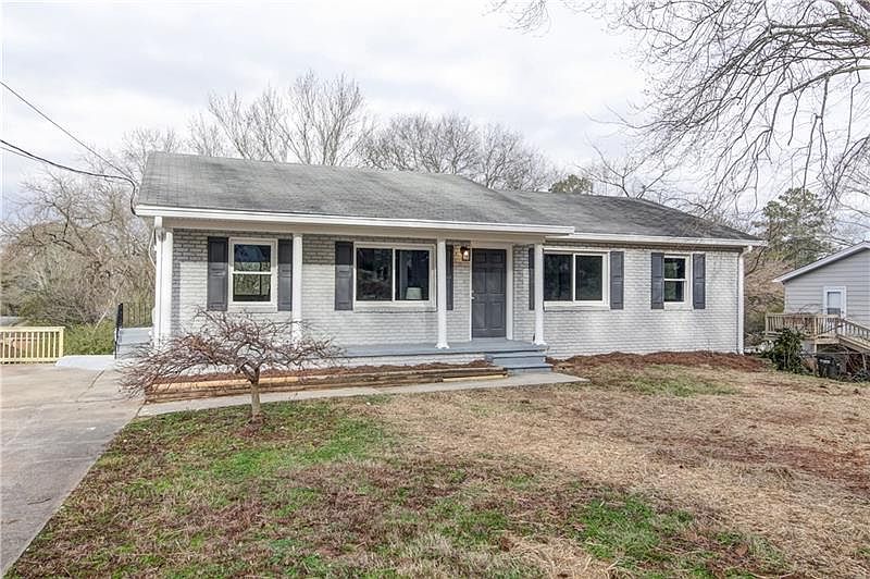 1st image of 1089 Azalea Cir #18