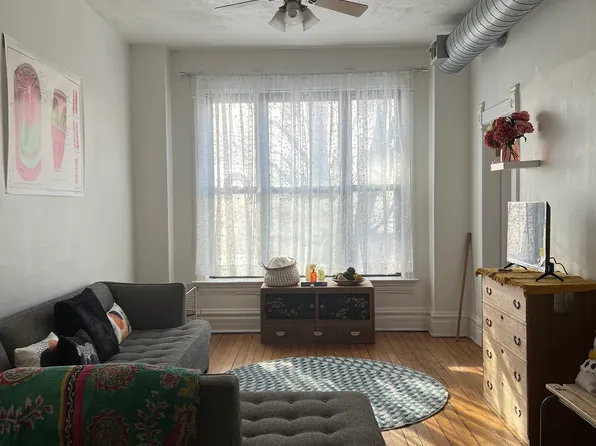 (undisclosed Address), Chicago, IL 60622