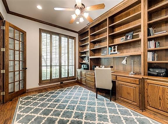 5th image of 2053 Remington Ln