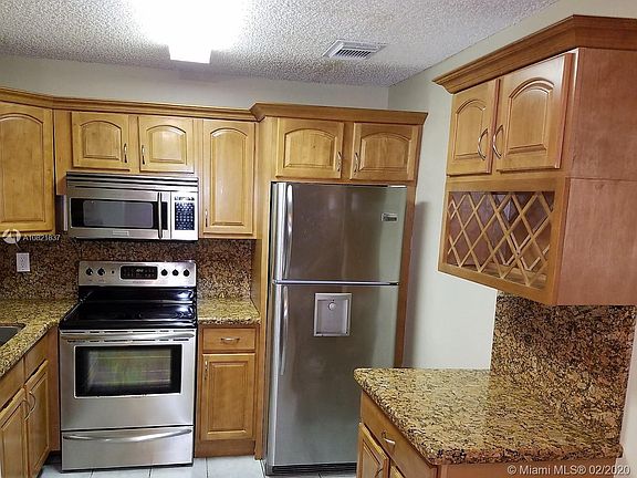 2nd image of 18706 SW 100th Ave #18706