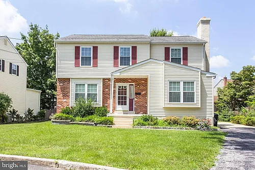 1112 Evergreen Ave Photo 1