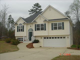 1st image of 366 Greenwood Park Way