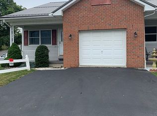 341 Hospital Ave APT A, Dubois, PA 15801