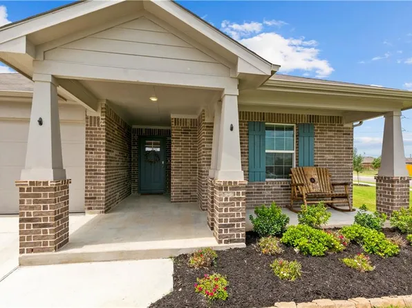 1001 Pembroke Ct, Hutto, TX 78634