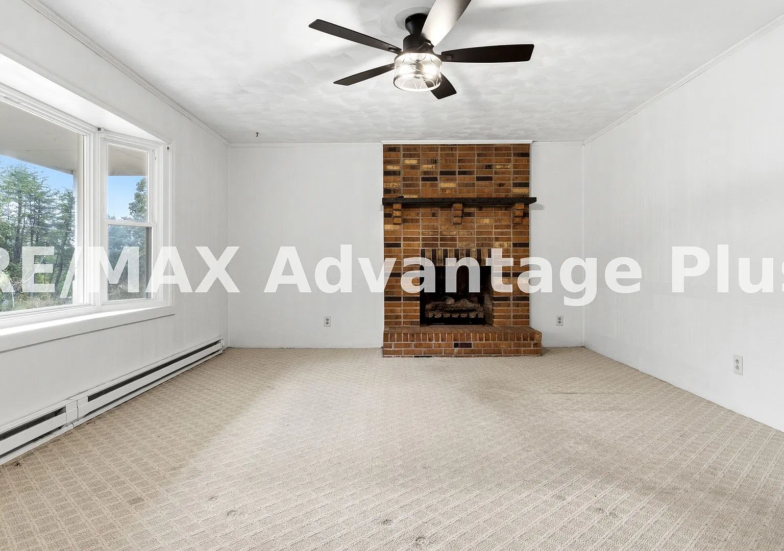 Charming 3-bedroom, 1.5-bath home in Buckingham — Photo 3