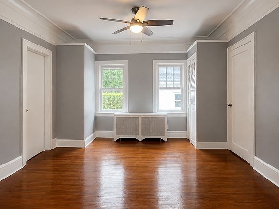 4th image of 53 Madeleine Ave APT 1