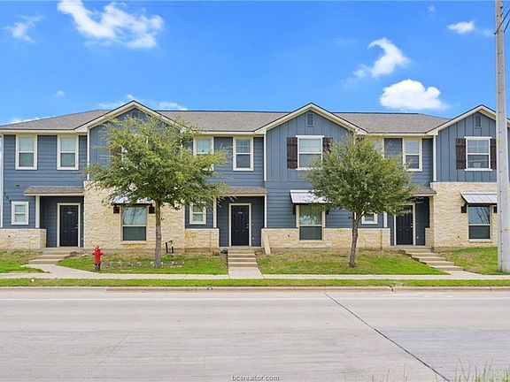 3rd image of 709 Luther St W #105